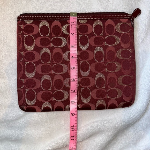 COACH Padded Tablet Signature Jacquard Case Burgundy - Picture 7 of 10